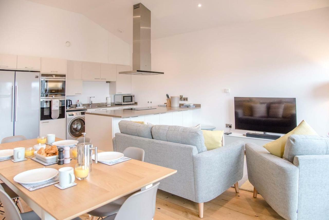 8 Deben Wharf, Woodbridge Apartment ภายนอก รูปภาพ