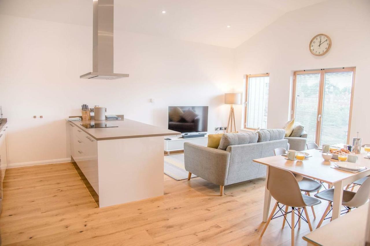 8 Deben Wharf, Woodbridge Apartment ภายนอก รูปภาพ